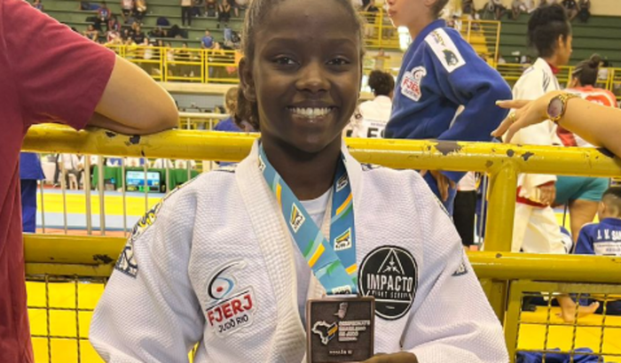 Ajuda para custear faixa preta no Judô.