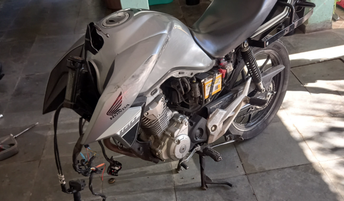 Arrumar minha moto para eu conseguir trabalhar