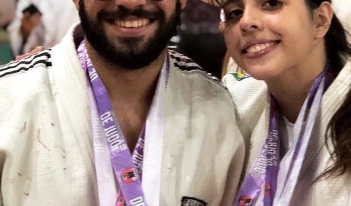 AJUDE OS IRMÃOS VILLAR