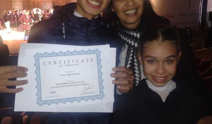 Ajuda para Cezar bailarino