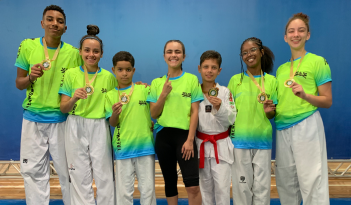 ATLETAS NO BRASILEIRO DE TAEKWONDO