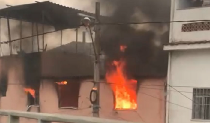 Bom dia ! estou precisando de uma força de todos amigos minha casa pegou fogo e perdi tudo