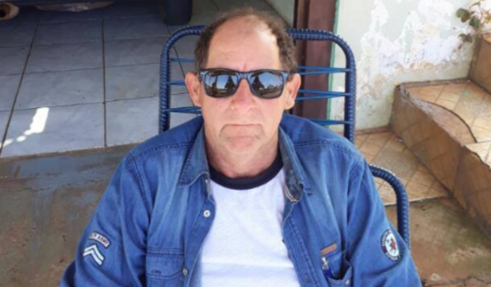 Em prol do seu Vilson (Barba)