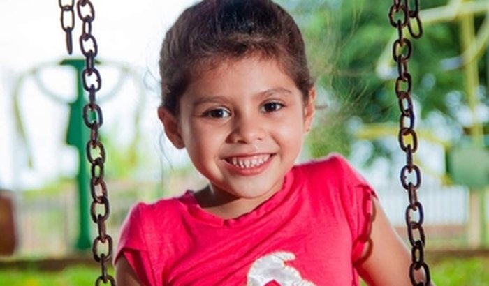 Ajuda para buscar minha filha  Lívia  em Rondônia 