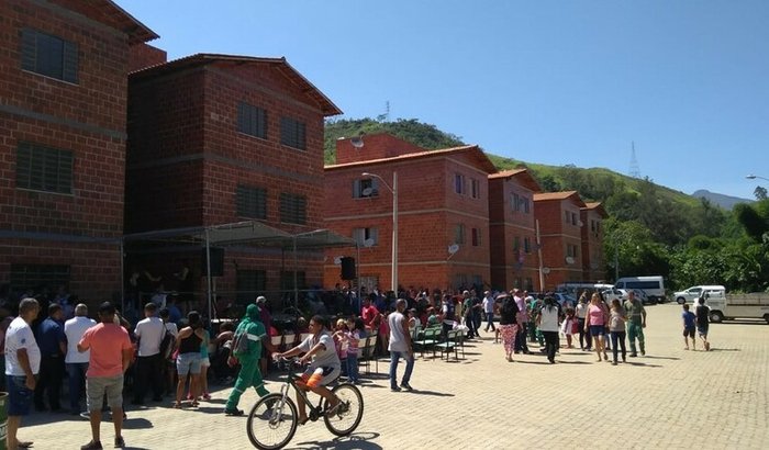 Ajuda para compra de equipamentos de música 