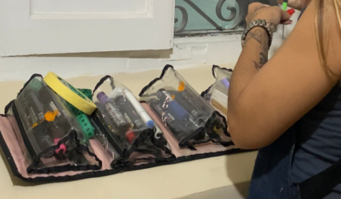 Recuperar Estojo de Canetas