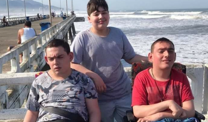 Gêmeos Ariel e Uriel