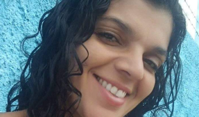 Ajuda urgente para comprar fralda e mantimentos 