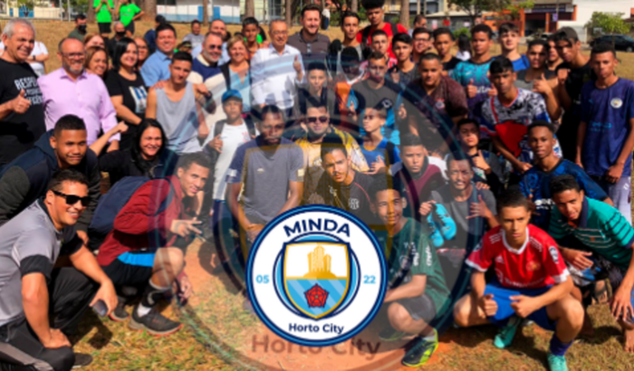 VAKINHA PARA UNIFORMES E MATERIAIS DO PROJETO MINDA HORTO CITY