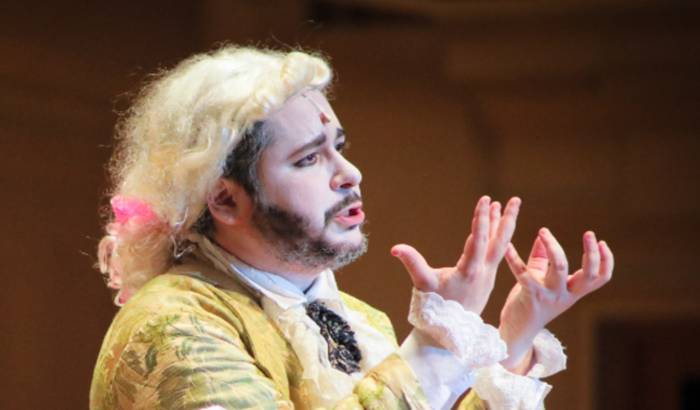 Pedido não usual de ajuda para carreira