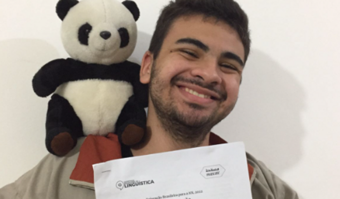 Ajude o Bianky a ir pra Olimpíada Internacional de Linguística