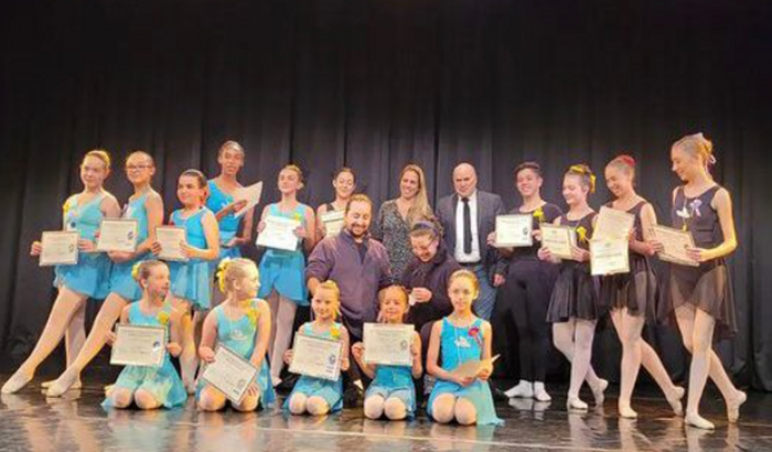 Ajude bailarinos de Guarapuava-PR a ir para Nova York