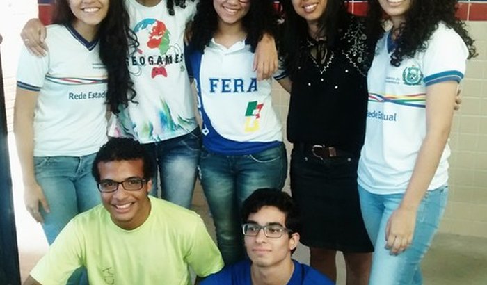 ALUNOS DE ESCOLA PÚBLICA RUMO À OLIMPÍADA DE HARVARD