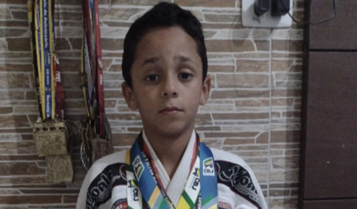 Arrecadação para o Campeonato Brasileiro de judô em PR-Curitiba