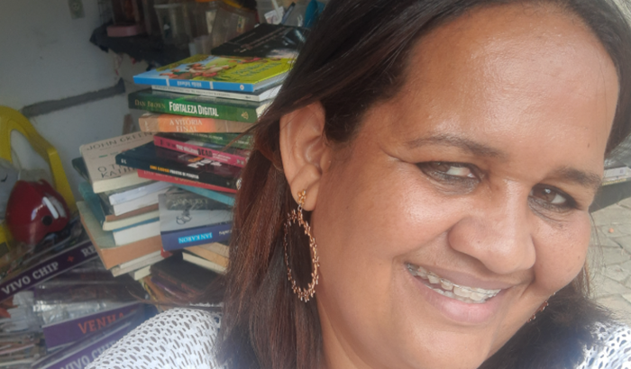 Quero minha lojinha de livros e revistas de volta 