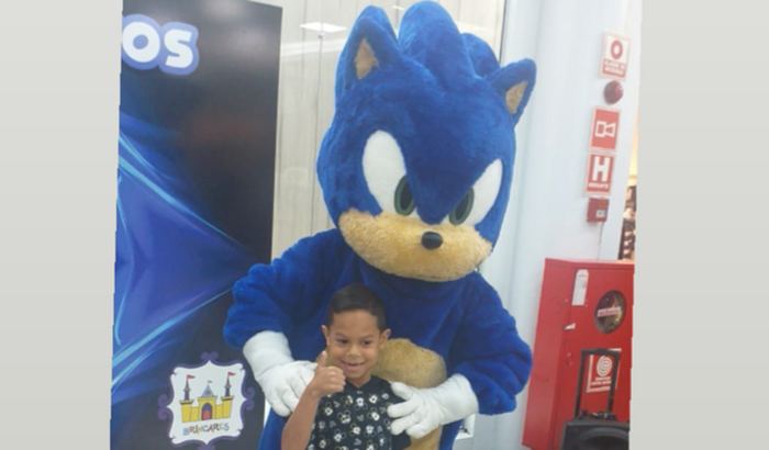 Vamos ajudar a  realizar o sonho do Miguel , festa do Sonic