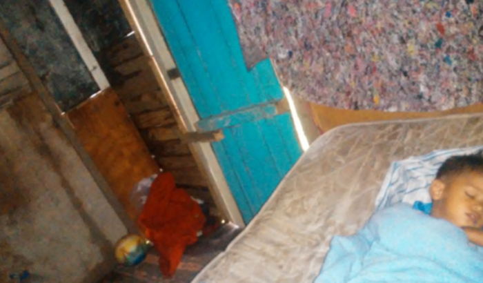 Ajude a Astrid e seu filho a voltar para casa