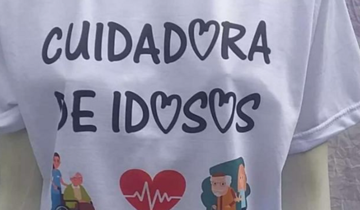 PROFISSIONAIS POR AMOR