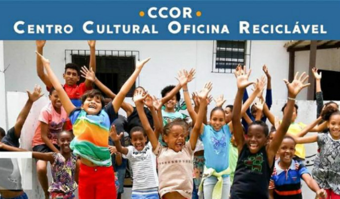 DOE PARA O CENTRO CULTURAL E AJUDE A PROPORCIONAR A FELICIDADE DE UMA CRIANÇA!