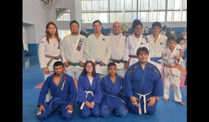 Ajude a equipe de judo a realizar seus sonhos