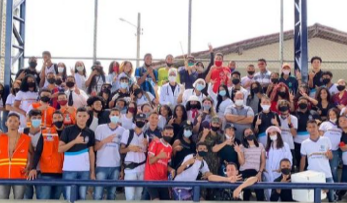 ajuda para formatura dos terceiros anos 2022 de uma escola estadual em São Lourenço da Mata-PE