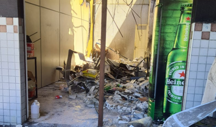 Reconstrução da pizzaria Dom calebe