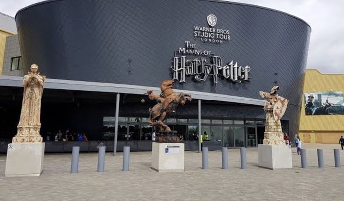 Ajude-me a visitar o studio do harry potter em londres 