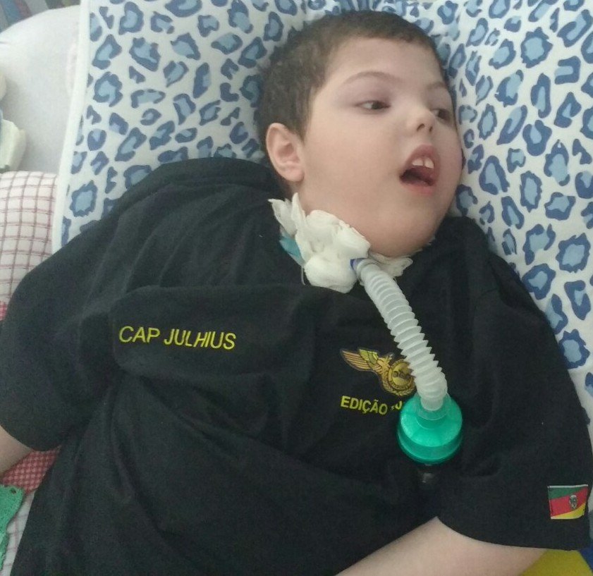 Vamos Ajudar o Julhius Vencer?