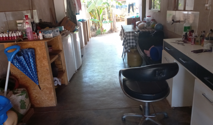 Pra comprar os materiais pra montar minha esmalteria pois sou manicure 