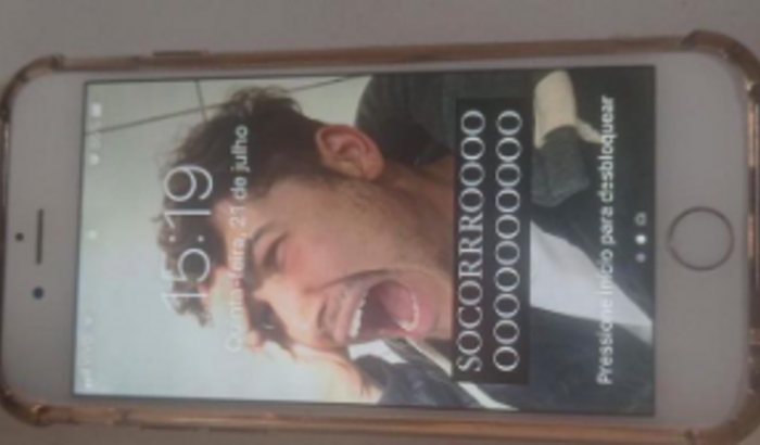 Me ajude a sair do iPhone de botão