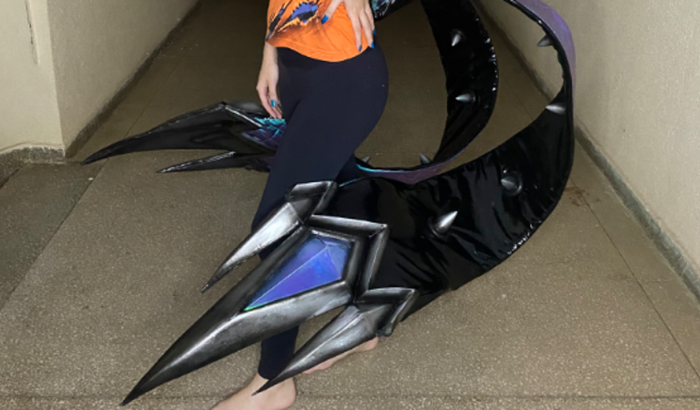 Ajuda para refazer os chicotes da Evelynn KDA