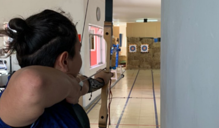 Comprar equipamento profissional de arco e flecha 