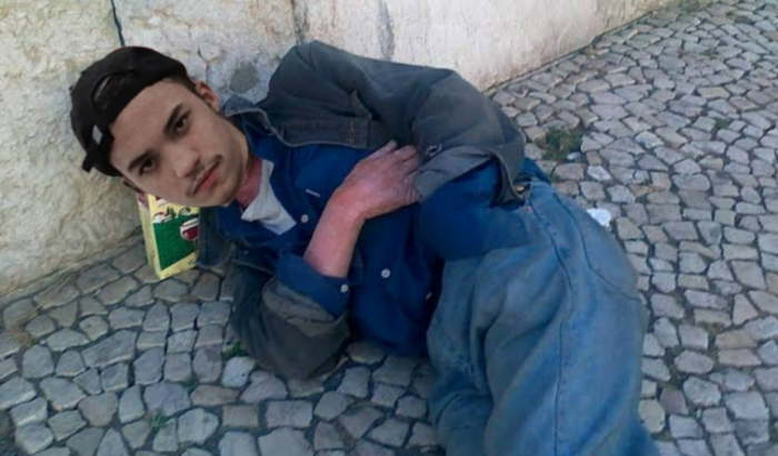 Ajude um pobre a ir no show