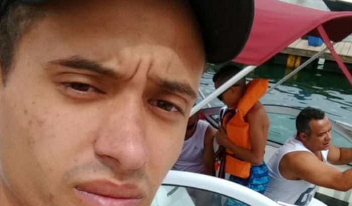 Arrumar túmulo do Weverson
