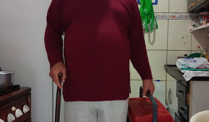 Ajudar edivaldo couto