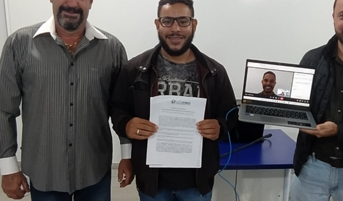 Ajuda para pagar faculdade