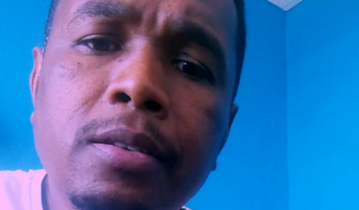 Olá gente preciso da ajuda de todos para comprar um teclado para realizar meu sonho de ser cantor.