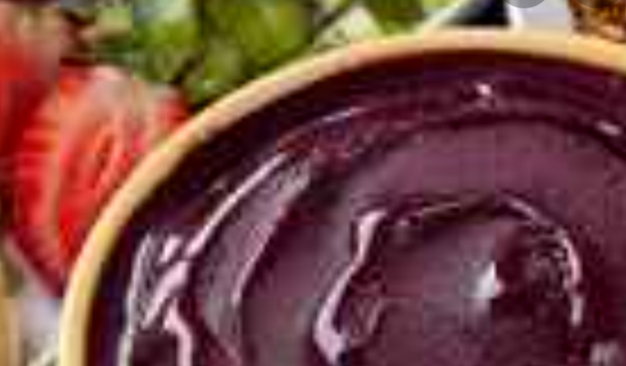 Ajuda pra comprar um Açaí com granola e mel