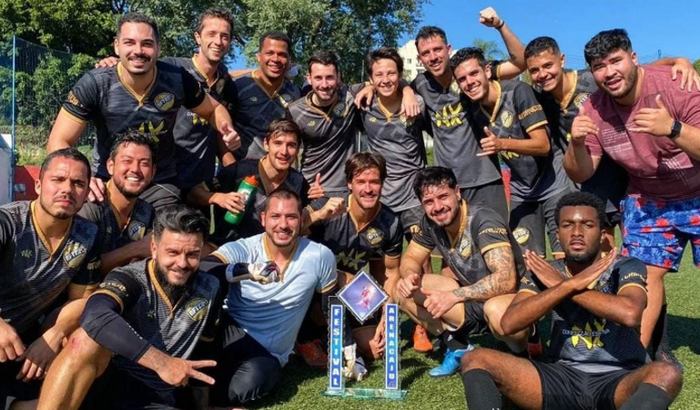 Uniforme / Faixa / Água / Bolas