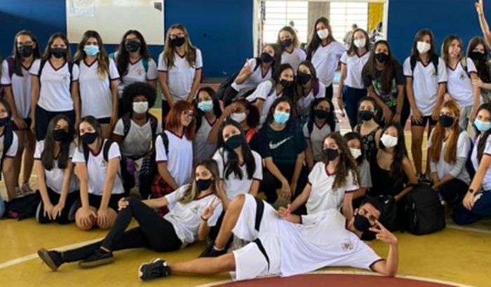 Clube de Teatro - Colonial