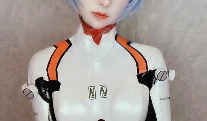 Ajuda pro cosplay ds Rei ❤