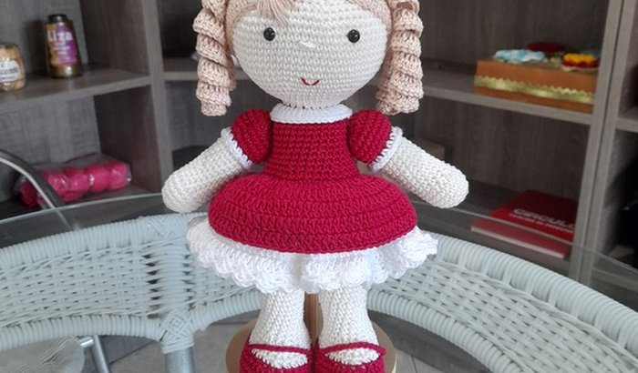 Ajuda para Nayara Oliveira