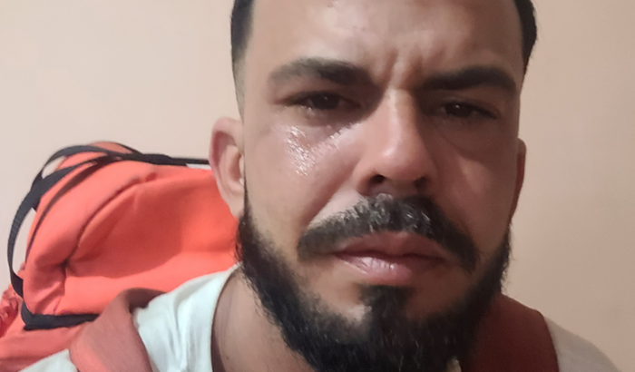 Perdi minha máquina do ifood , conseguindo outra eu pago a que perdi e consigo me levsntar de novo 🥲