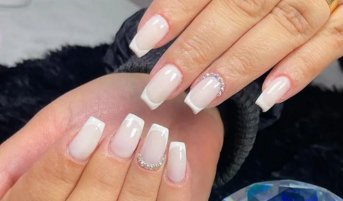 Ajuda para fazer curso de design unhas🙏