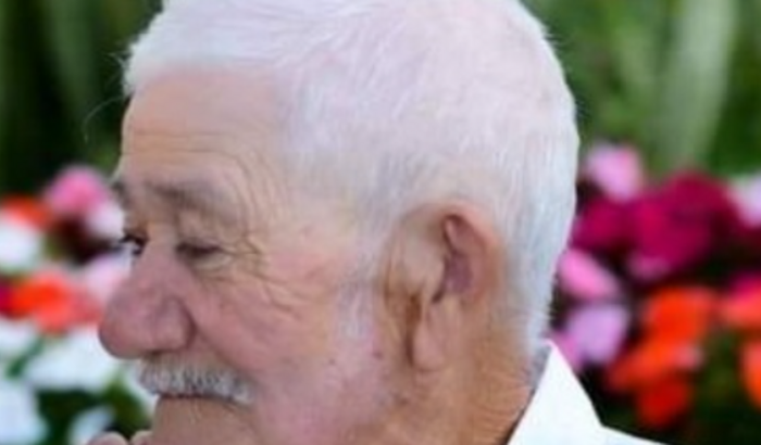 PRESENTE SURPRESA DE SEU ASSIS MIRANDA