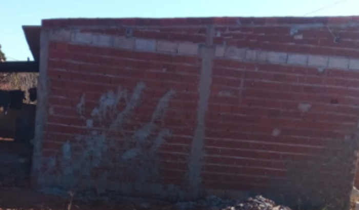 Ajuda para fazer muro da minha casa , estou sendo roubado