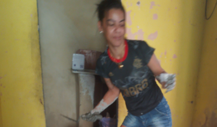 Reforma da casinha da menina nicoli