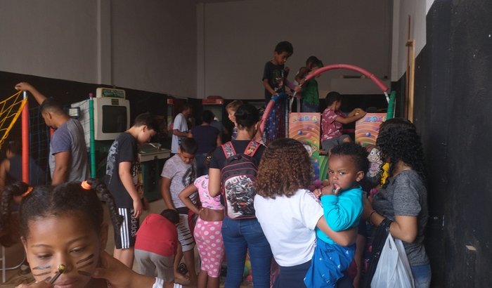 Dia das crianças PQS seja um sorriso 