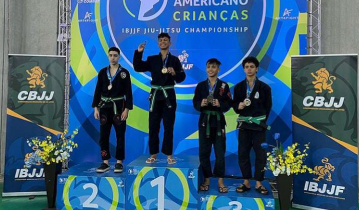  CAMPEÃO MUNDIAL DE JIU-JITSU QUER COMPETIR INTERNACIONALMENTE