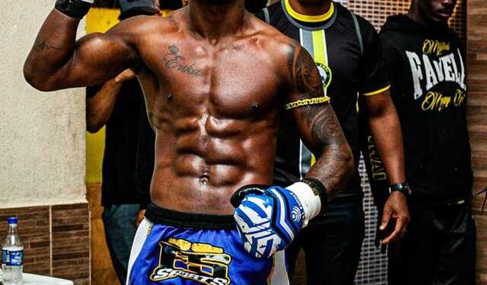 Ajude o Favela Thai a Vencer 🥊🖤✨